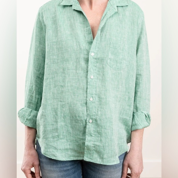 Frank & Eileen Tops - Frank & Eileen green Beachy, coastal Linen Shirt button down shirt. Sz M.